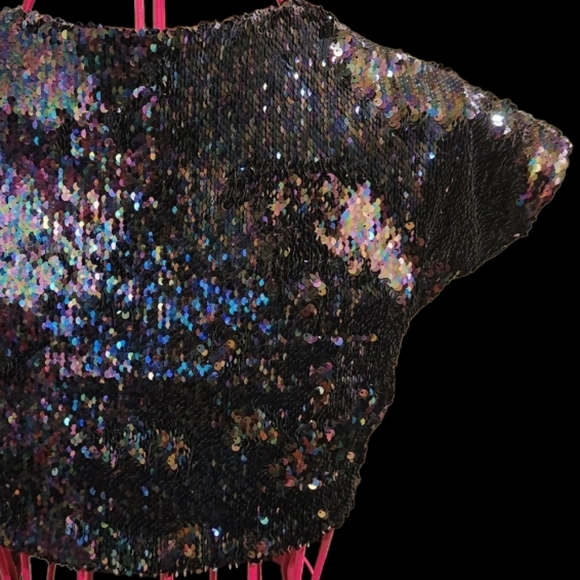 SEQUINS BLK PURPLE BLUE Metallic REVERSIBLE COLORS CROP TOP. - Picture 3 of 5